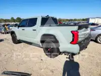 2022 Toyota TUNDRA фото