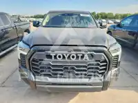 2022 Toyota TUNDRA фото