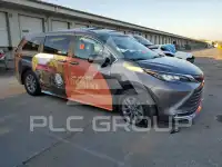 2022 Toyota SIENNA фото