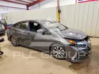 2022 Toyota PRIUS photo