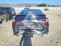 2022 Toyota PRIUS фото