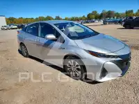 2022 Toyota PRIUS фото