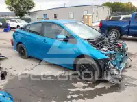 2022 Toyota PRIUS фото