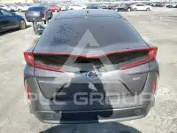 2022 Toyota PRIUS фото