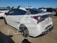 2022 Toyota PRIUS фото