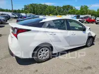 2022 Toyota PRIUS фото