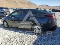 2022 Toyota PRIUS фото