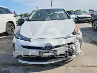 2022 Toyota PRIUS фото
