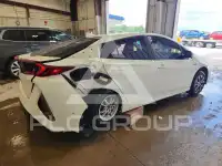 2022 Toyota PRIUS фото