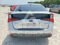 2022 Toyota PRIUS фото