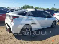 2022 Toyota PRIUS фото
