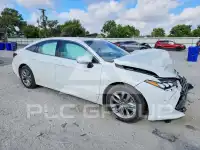2022 Toyota AVALON photo