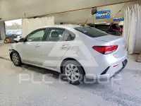 2022 KIA Rio фото