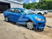 2022 KIA Rio фото