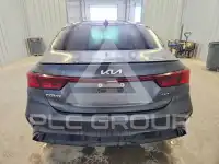 2022 KIA Forte фото