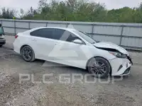 2022 KIA Forte фото
