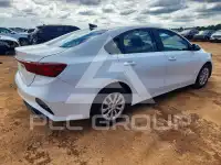 2022 KIA Forte фото