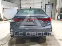 2022 KIA Forte photo