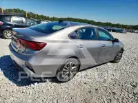 2022 KIA Forte фото