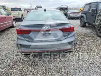 2022 KIA Forte photo