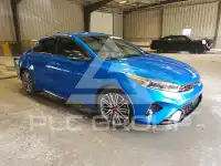 2022 KIA Forte фото