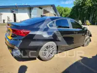 2022 KIA Forte photo