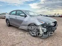 2022 KIA Forte фото