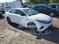 2022 KIA Forte photo