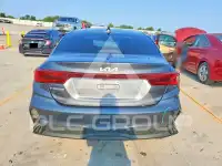 2022 KIA Forte фото