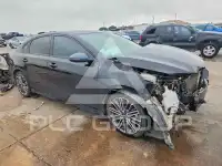 2022 KIA Forte photo