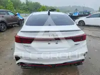 2022 KIA Forte фото