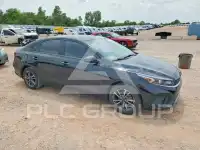 2022 KIA Forte фото