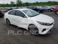 2022 KIA Forte фото