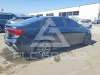 2022 KIA Forte фото