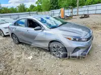 2022 KIA Forte фото