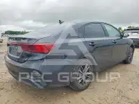 2022 KIA Forte photo