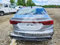2022 KIA Forte фото