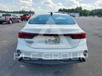 2022 KIA Forte фото