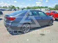 2022 KIA Forte фото
