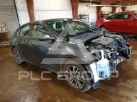 2022 KIA Forte фото
