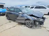2022 KIA Forte фото