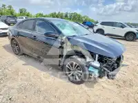 2022 KIA Forte фото