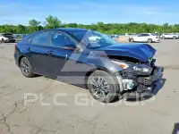 2022 KIA Forte фото