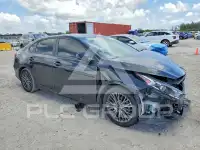 2022 KIA Forte фото