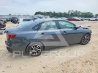 2022 KIA Forte фото