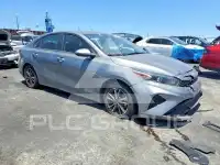 2022 KIA Forte photo