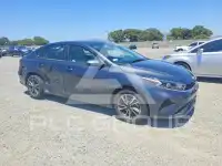2022 KIA Forte photo