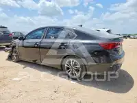 2022 KIA Forte фото