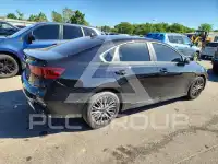 2022 KIA Forte фото