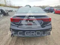 2022 KIA Forte фото